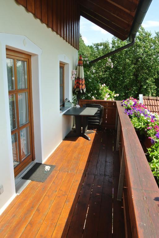 Haus Am Waldrand - Ferienwohnung Augustin Grafenau (Bavaria) Exterior foto